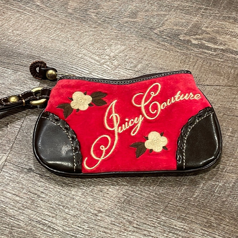 Juicy Couture Wristlet